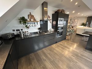 Photo 7- click for photo gallery